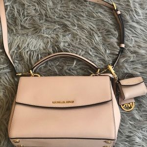 michael kors dusty rose purse